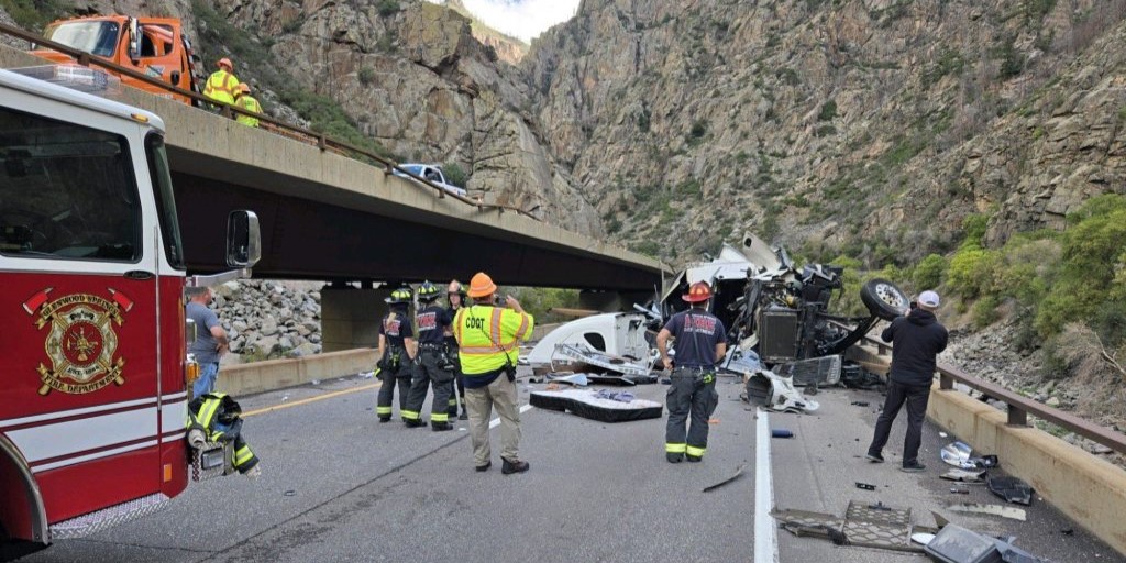 Crash on I-70, Glenwood Canyon.