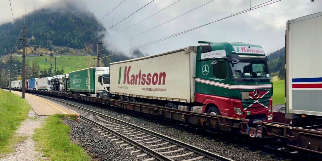 'ROLA' (Rolling Road) train in Austria.